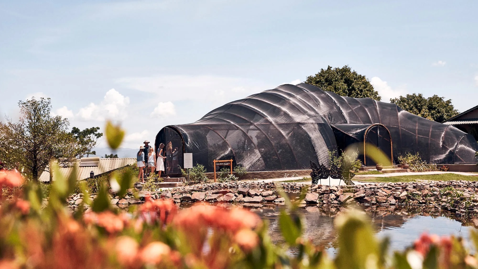 hacienda-alta-gracia-costa-rica-familienluxusreisen-thefamilyproject-garten