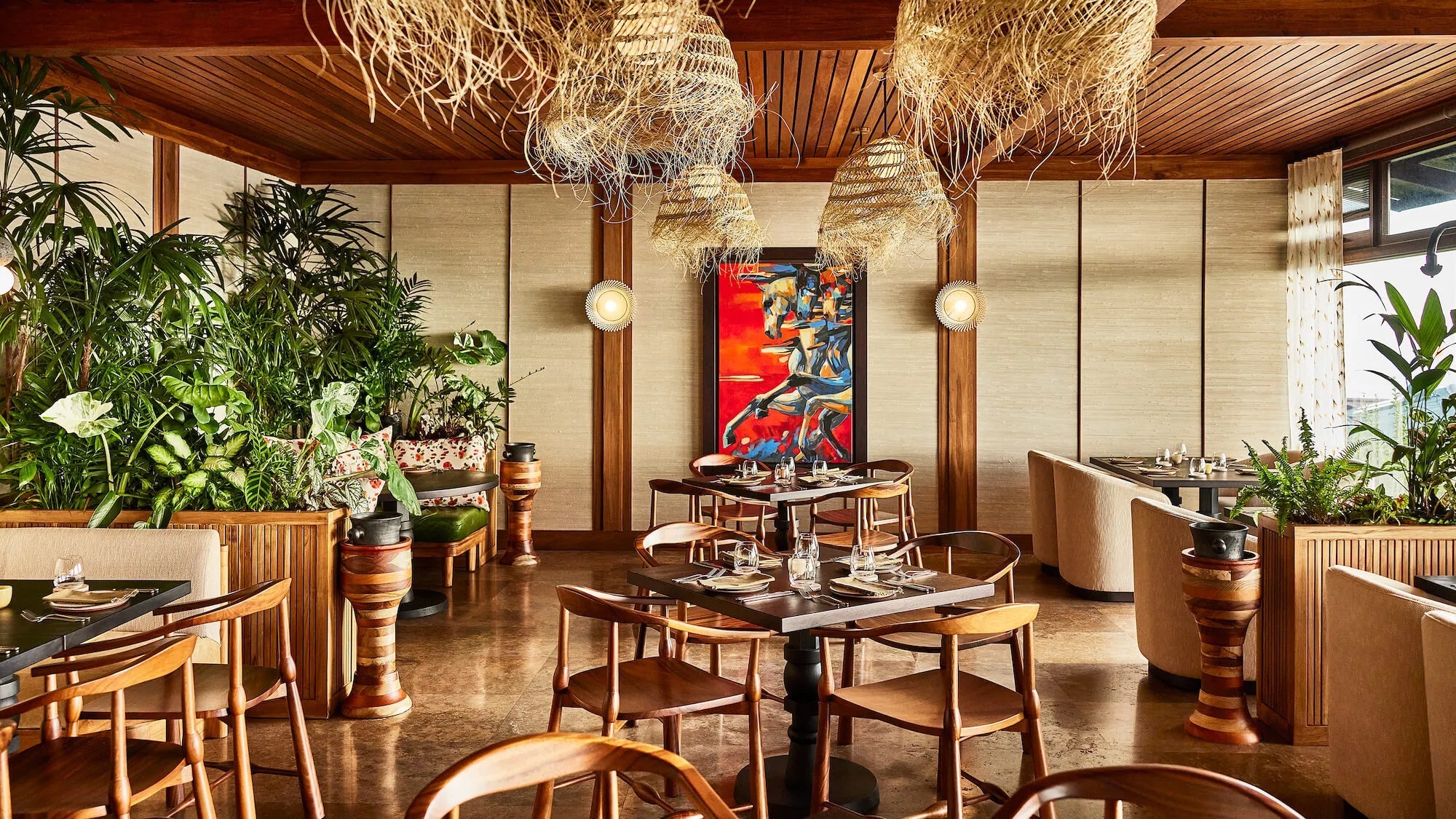 hacienda-alta-gracia-costa-rica-familienluxusreisen-thefamilyproject-restaurant-interior