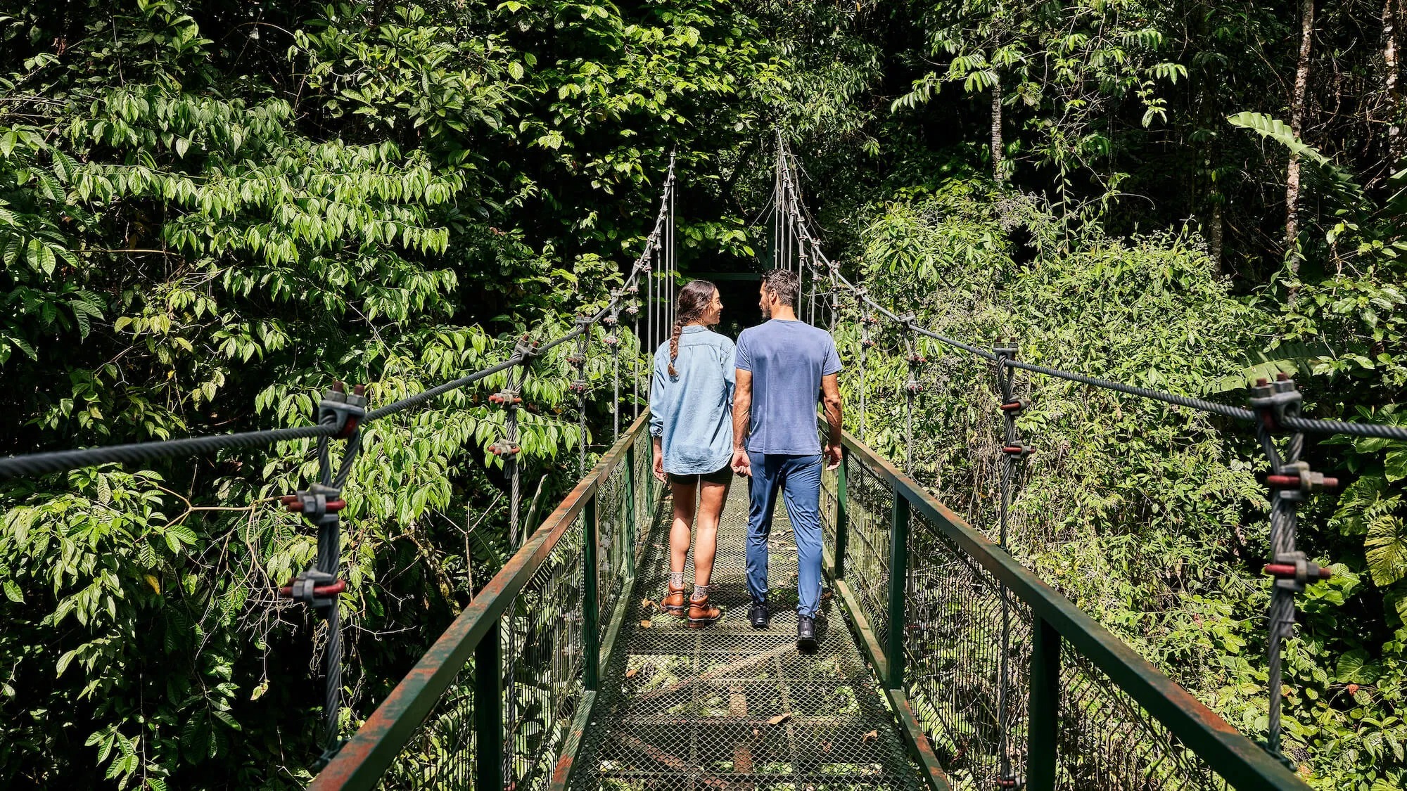 hacienda-alta-gracia-costa-rica-familienluxusreisen-thefamilyproject-wanderung