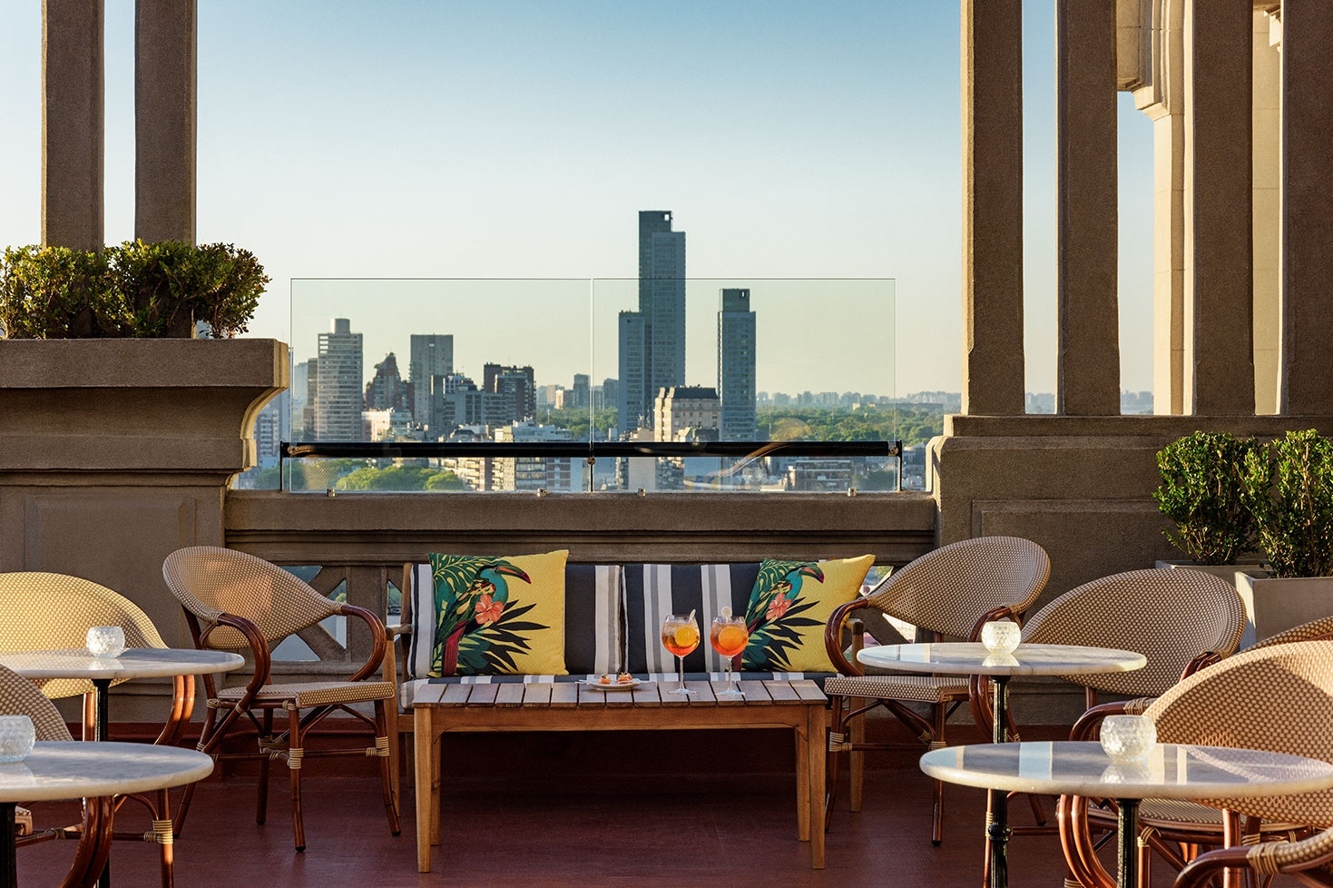 alvear-palace-buenos-aires-familienluxusreisen-thefamilyproject-rooftop