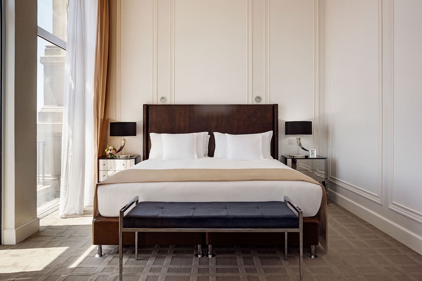 alvear-palace-buenos-aires-familienluxusreisen-thefamilyproject-schlafzimmer
