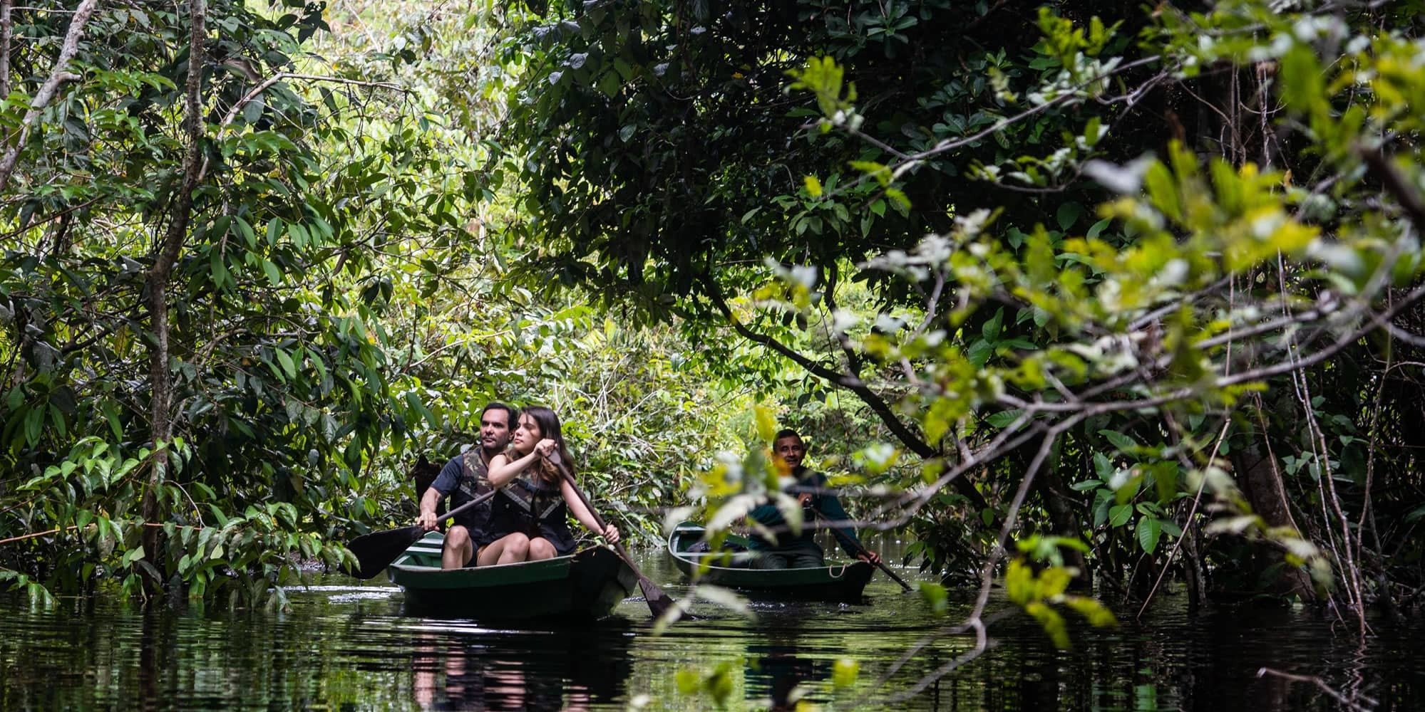 anavilhanas-jungle-lodge-brasilien-familienluxusreisen-thefamilyproject-kayak