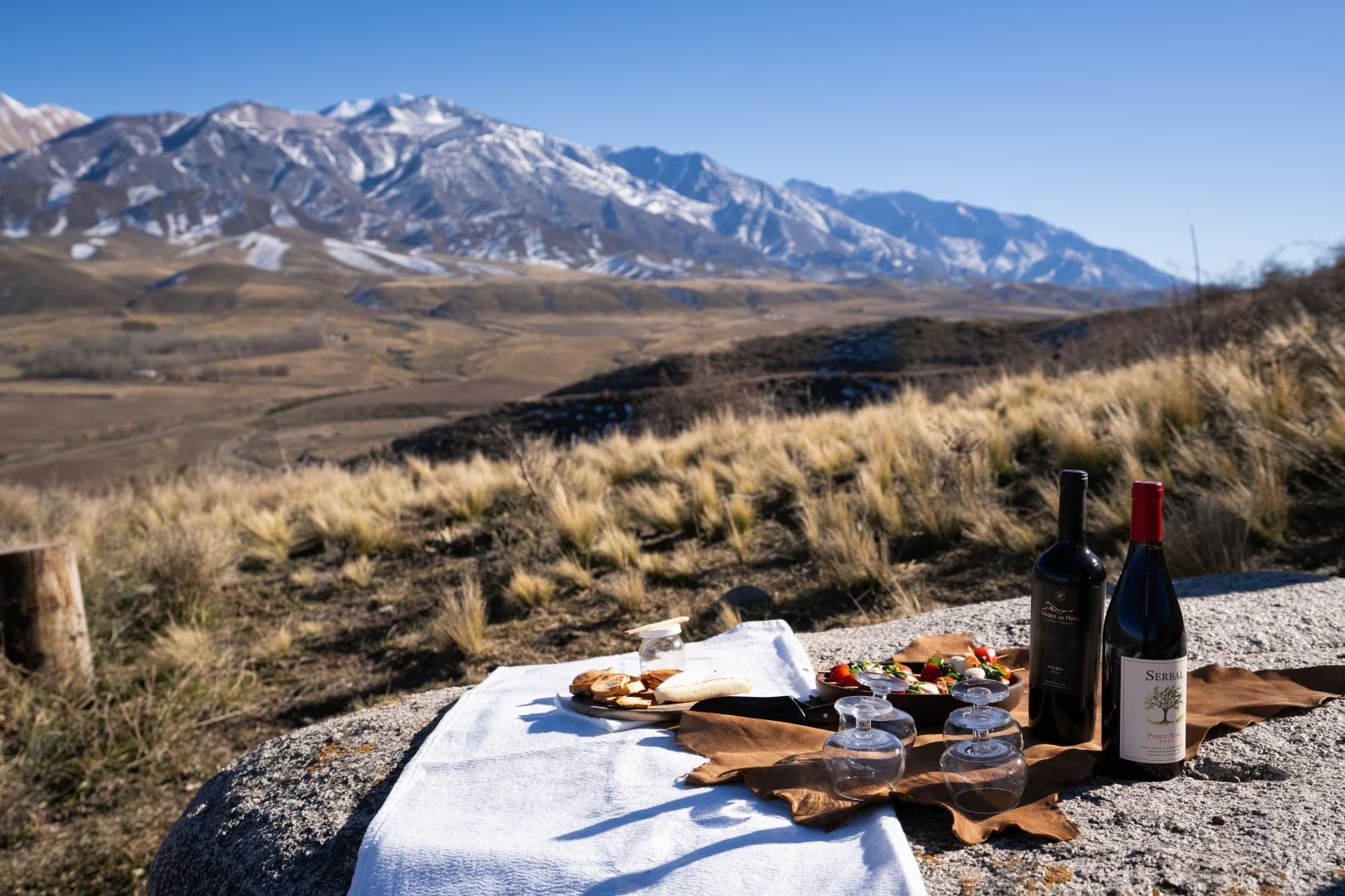 awasi-mendoza-argentinien-familienluxusreisen-thefamilyproject-picknick
