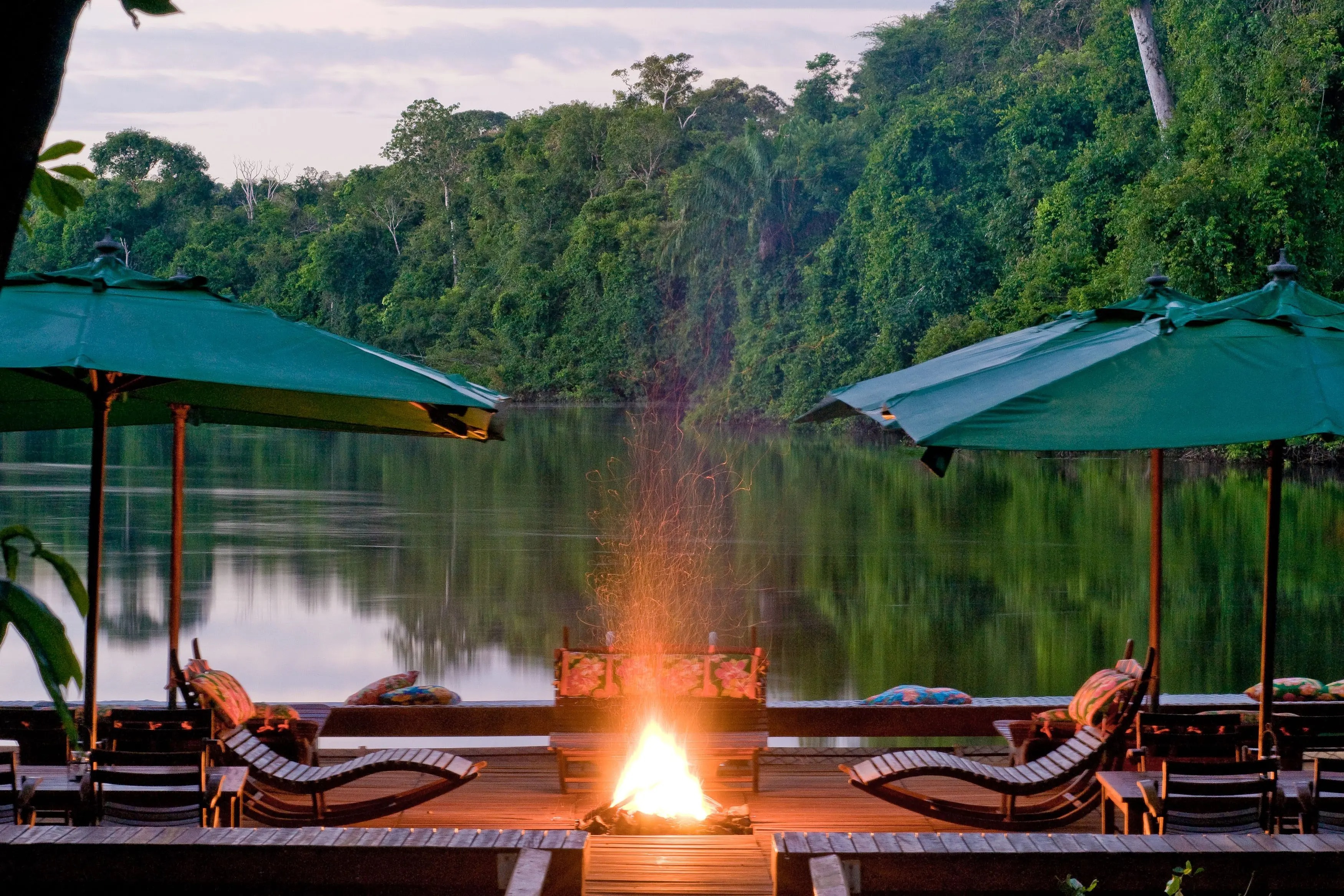 cristalino-lodge-brasilien-familienluxusreisen-thefamilyproject-floating-deck