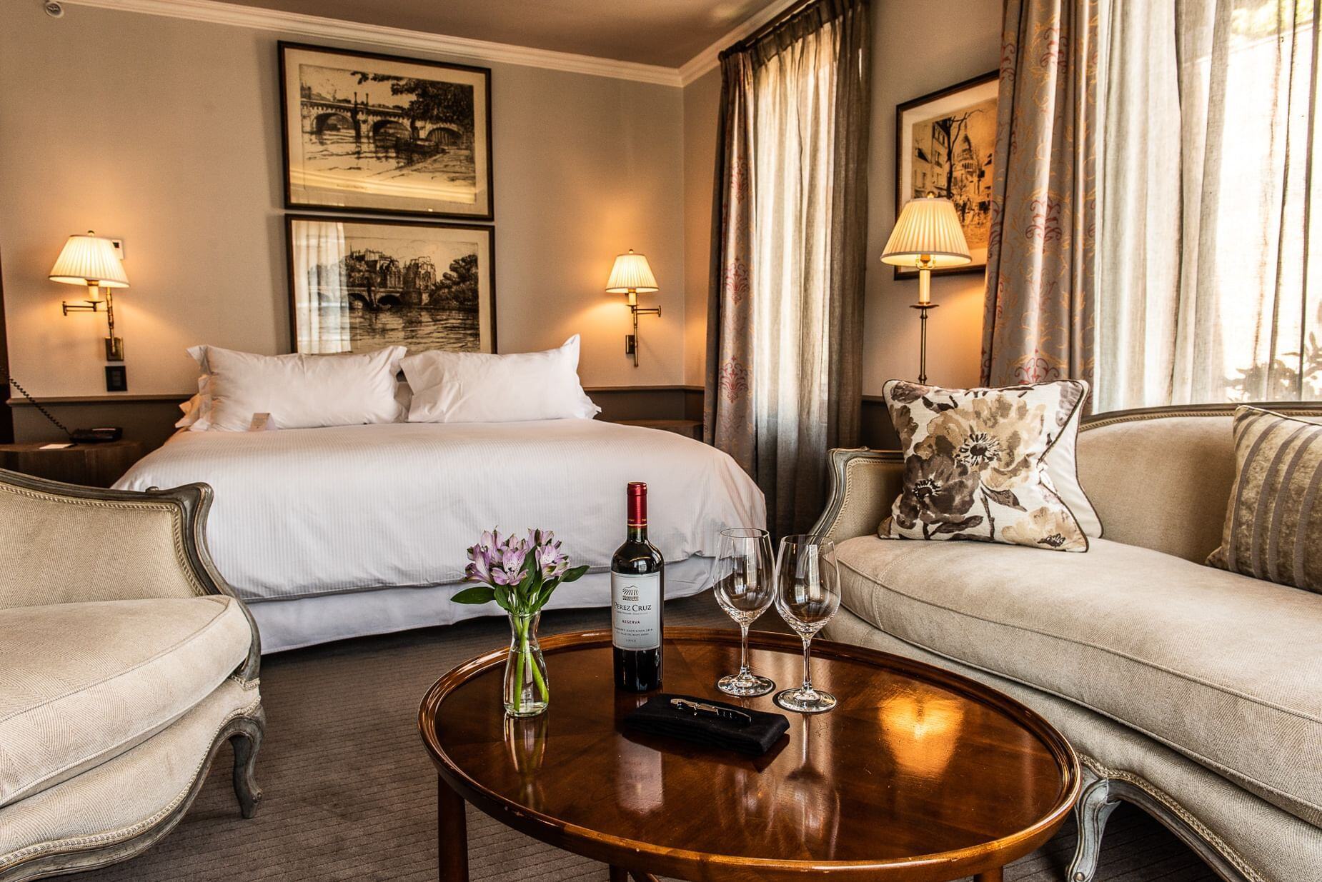 the-singular-santiago-familienluxusreisen-thefamilyproject-room