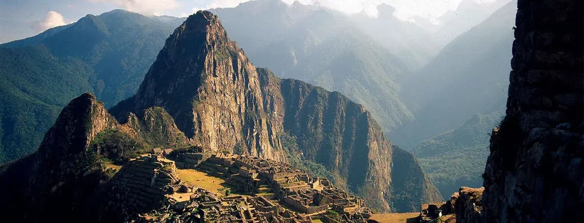 sol y luna heiliges tal peru sudamerika terrasse luxus urlaub kinder the family project