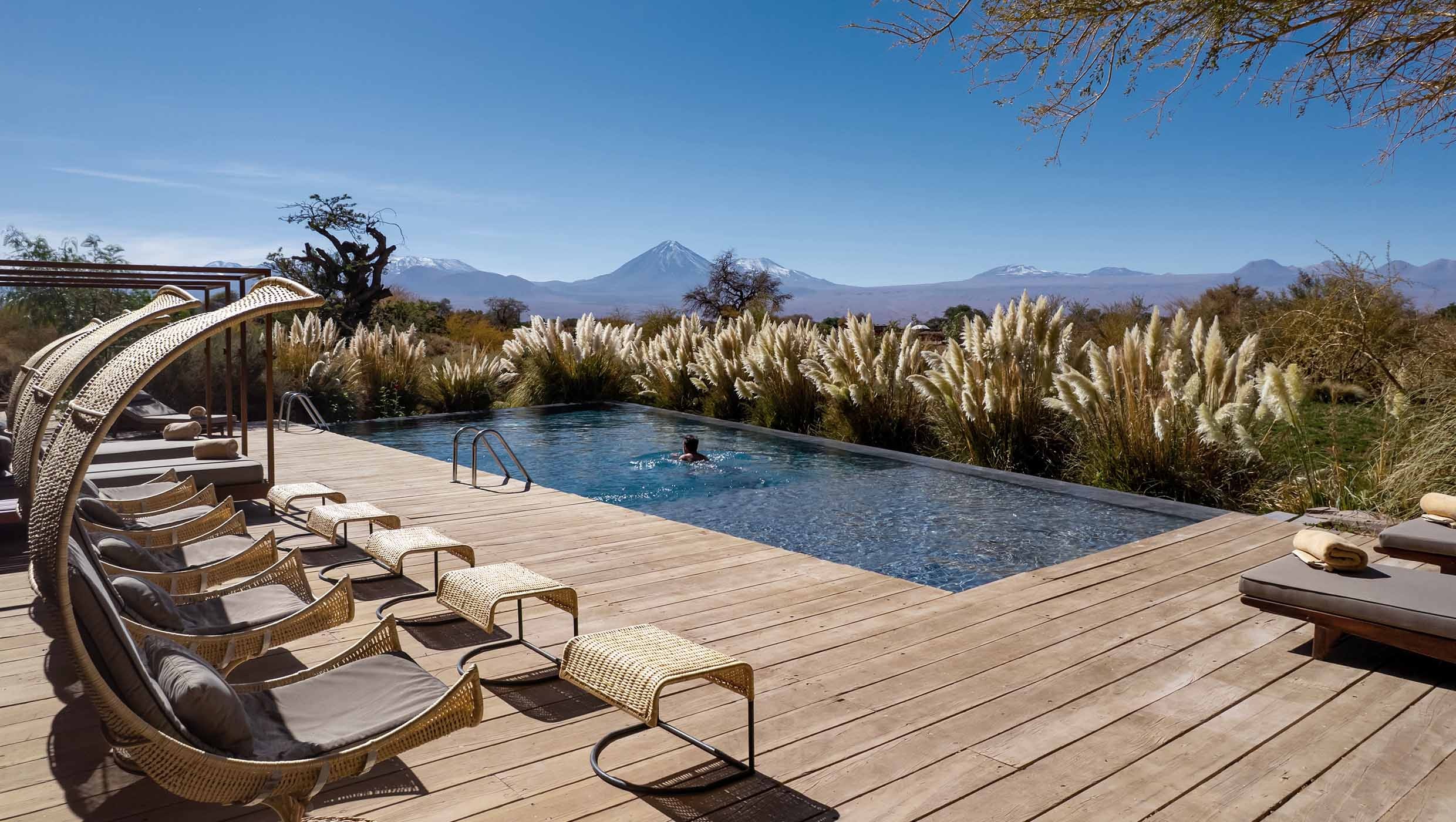 tierra-atacama-chile-familienluxusreise-thefamilyproject-spa-pool