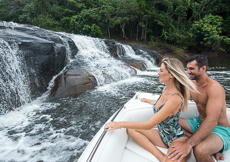 txai-resort-brasilien-familienluxusreisen-thefamilyproject-rafting