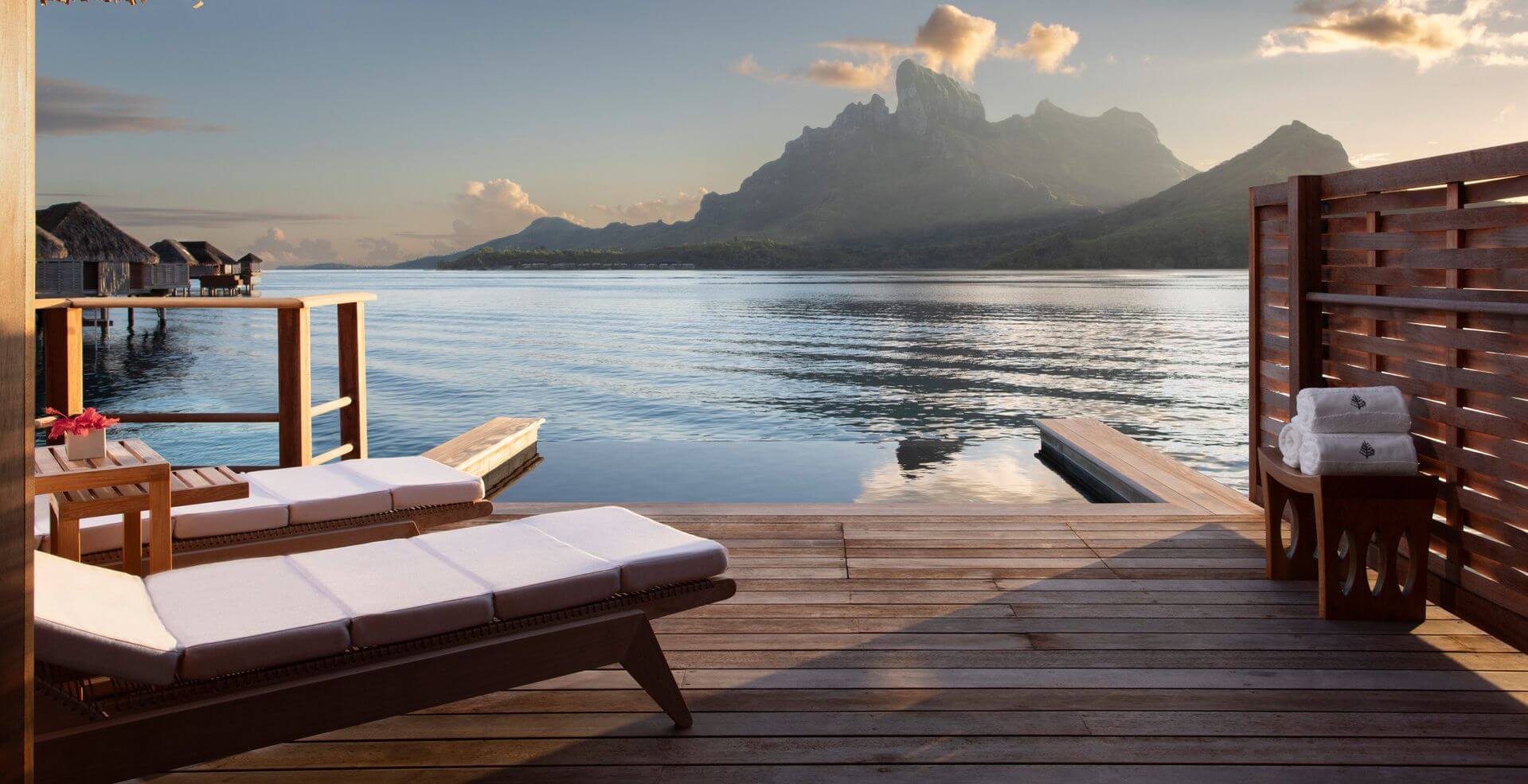 Four Seasons Resort Bora Bora Balkon am Meer