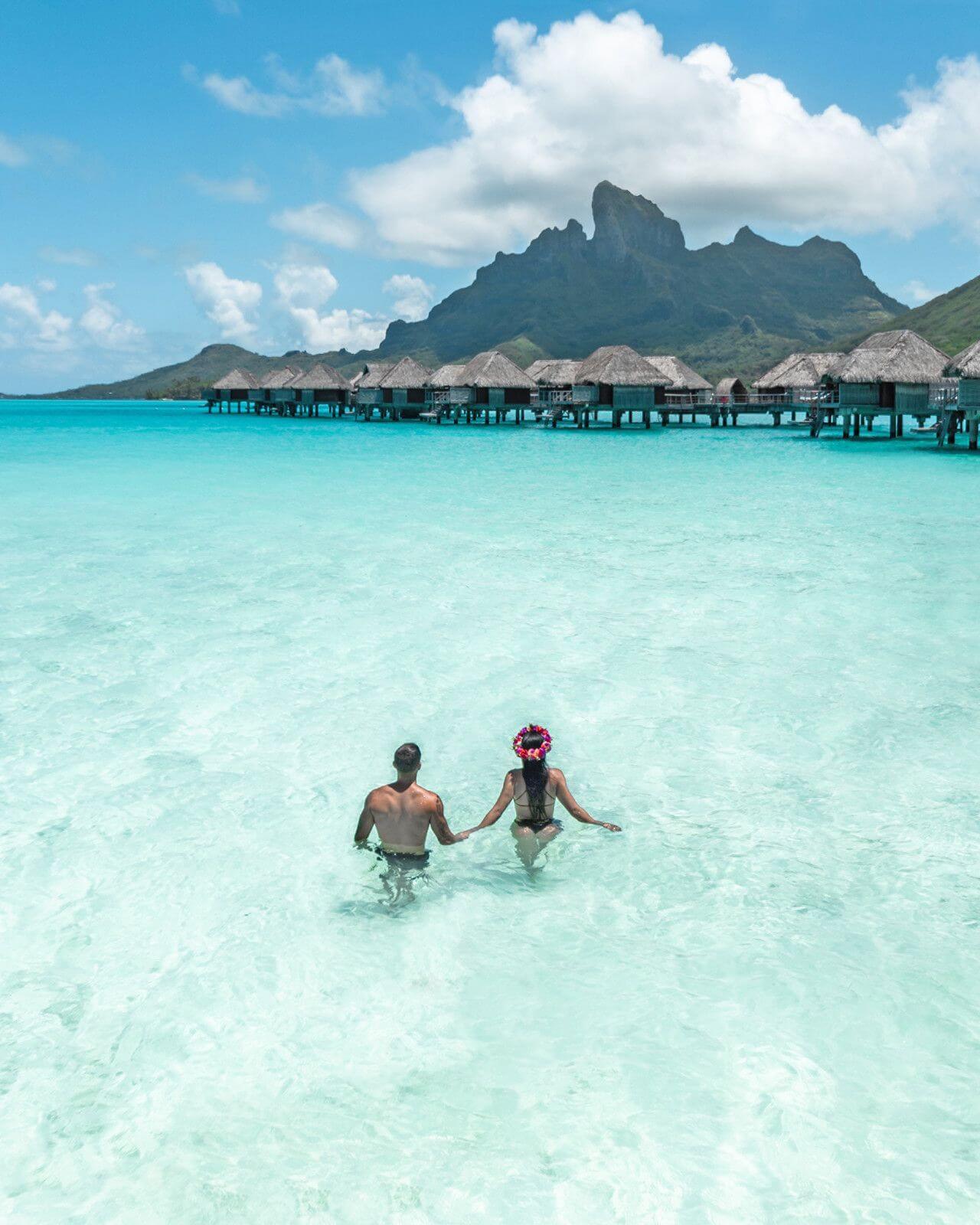 Four Seasons Resort Bora Bora kristallklares Meer