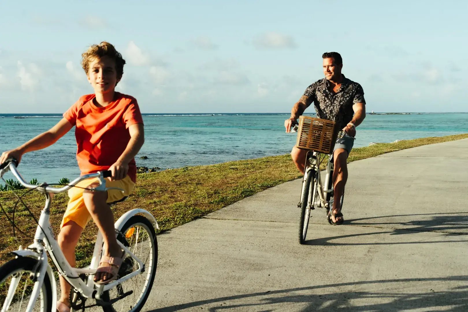 the-brando-fahrrad-fahren
