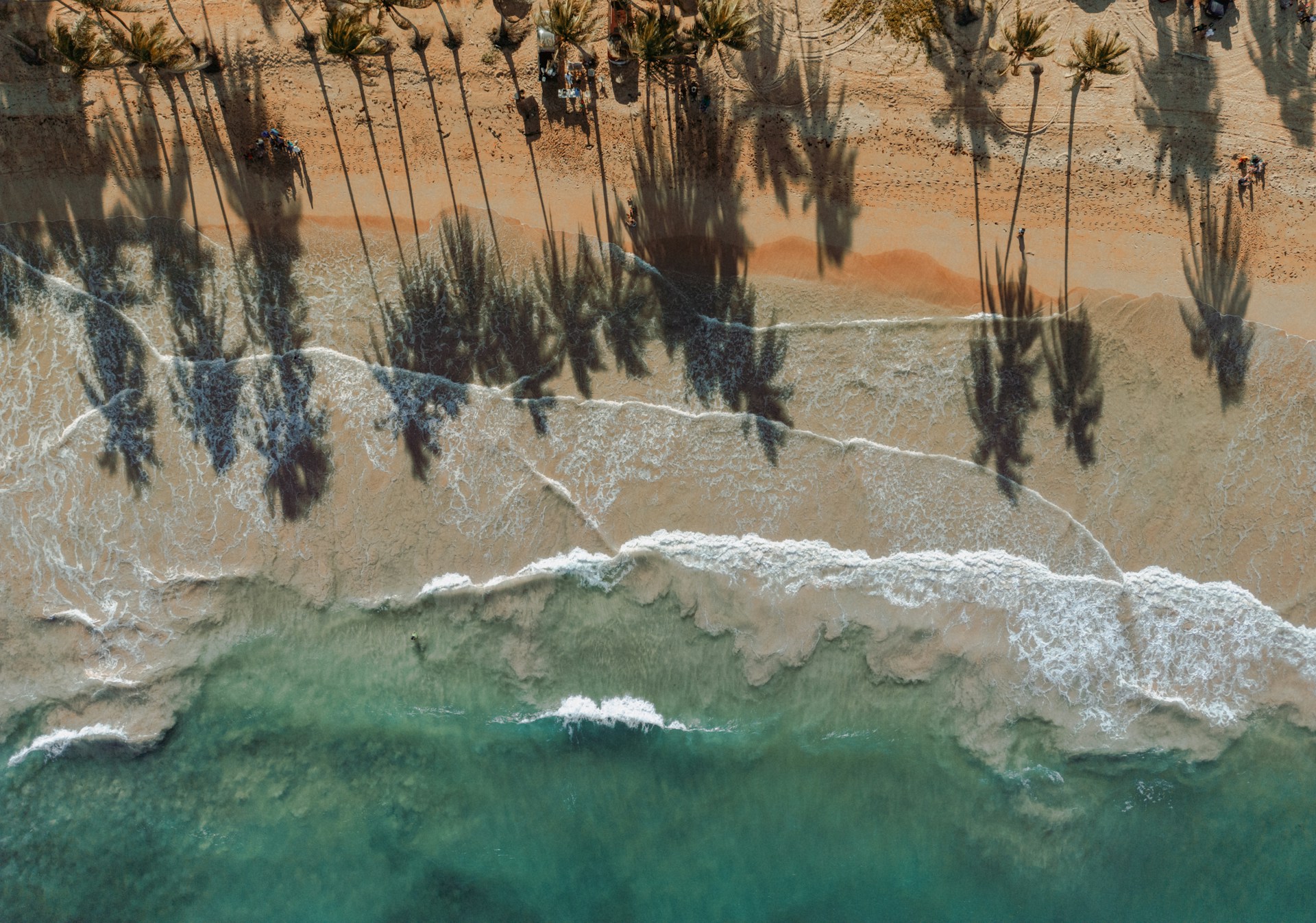 Ein Strand von oben
