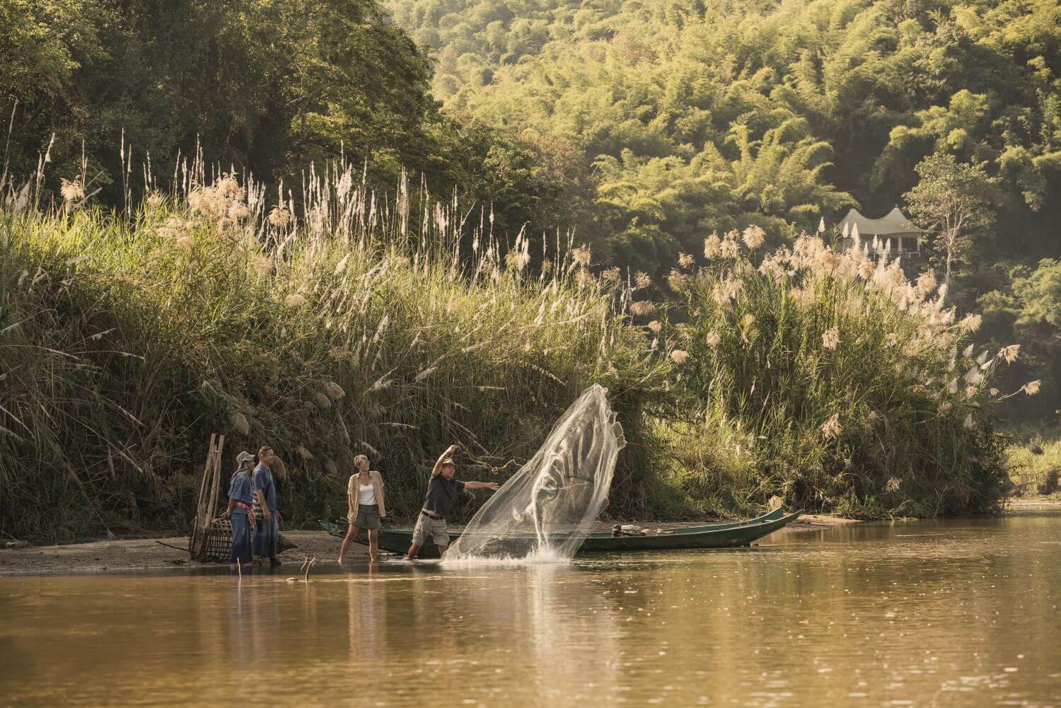 four-seasons-tented-camp-golden-triangle-activities-familienluxusreise