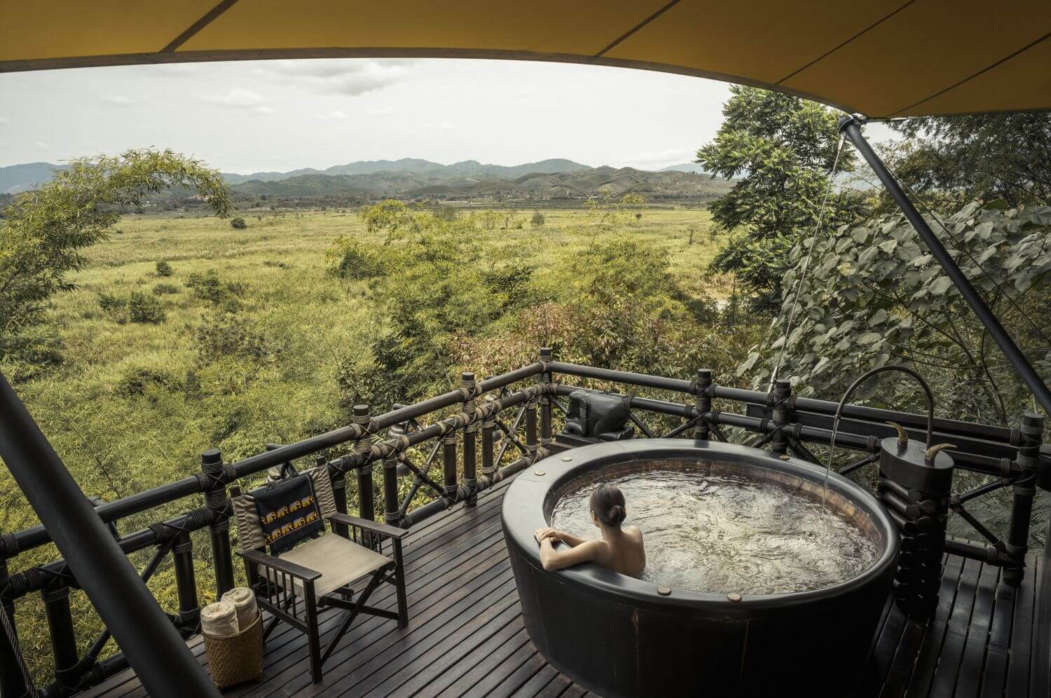 four-seasons-tented-camp-golden-triangle-deluxe-tent-familienluxusreise (2)
