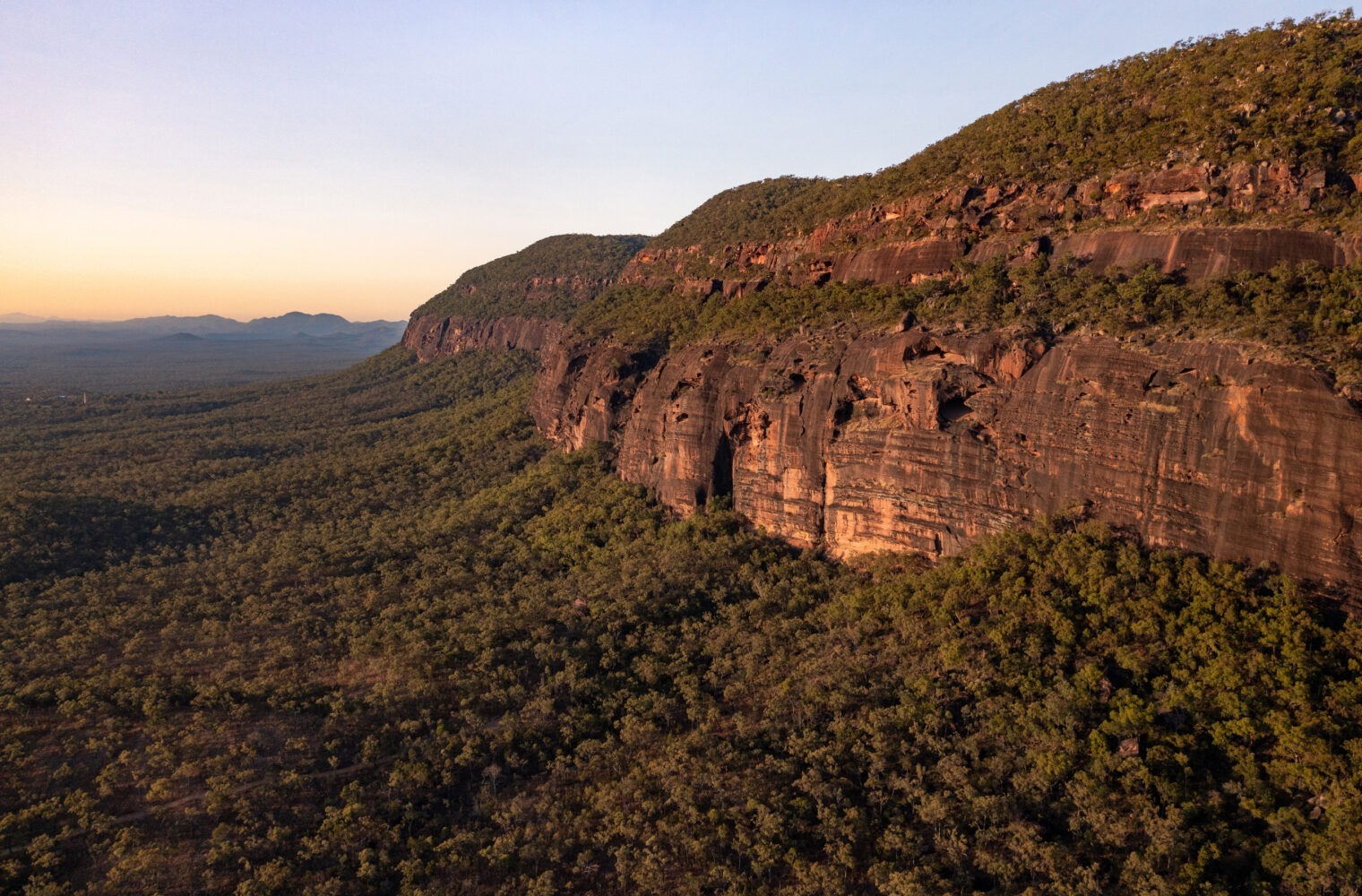 mount-mulligan-lodge-thefamilyproject-familienluxusreisen-umgebung-1