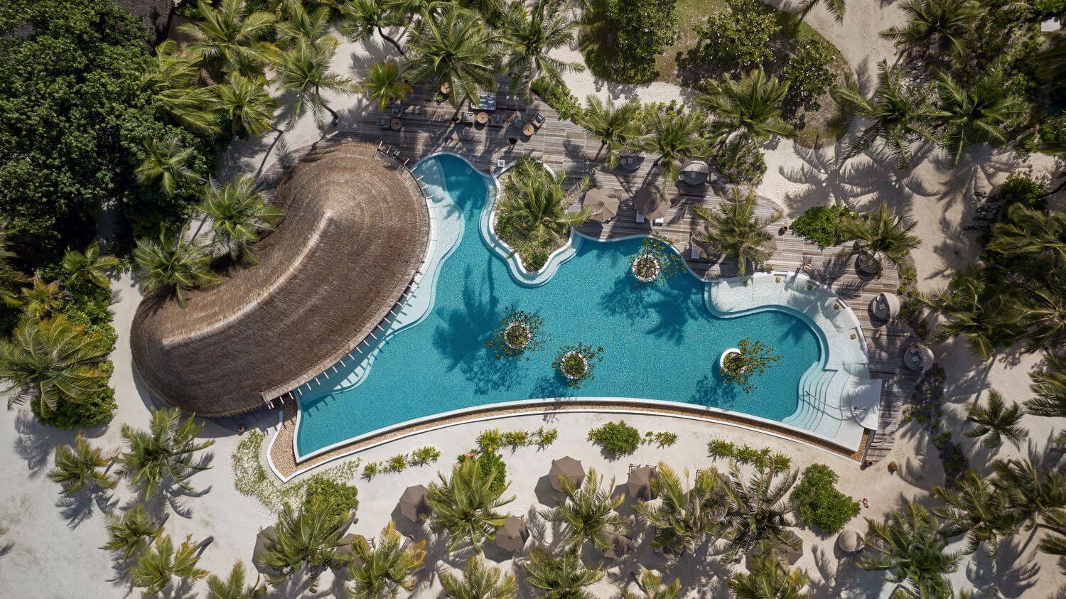 six senses kanuhura pool luftaufnahme