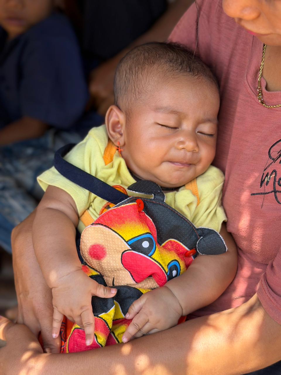 sumba-smiles-thefamilyproject sumba-smiles-thefamilyproject